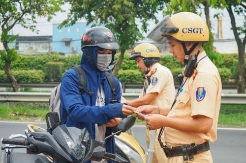 Nghiên cứu bổ sung hình phạt lao động công ích đối với người vi phạm giao thông