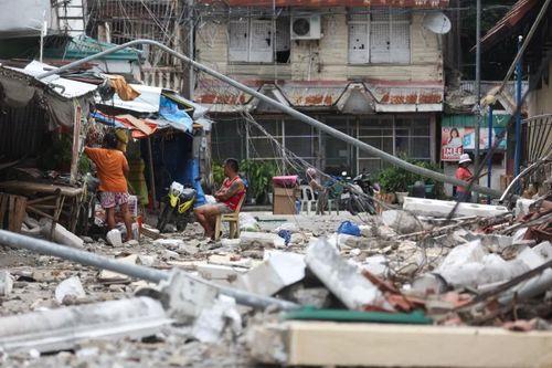 Động đất tại Philippines: 72 người thiệt mạng, 294 người bị thương, hàng chục người mất tích
