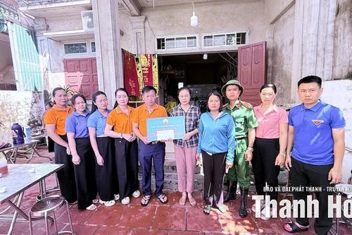 Thăm hỏi, chia buồn với gia đình khách hàng TYM bị thiệt hại do bão số 10