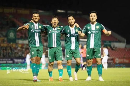 Thắng thuyết phục, Trường Tươi Đồng Nai vươn lên đầu bảng