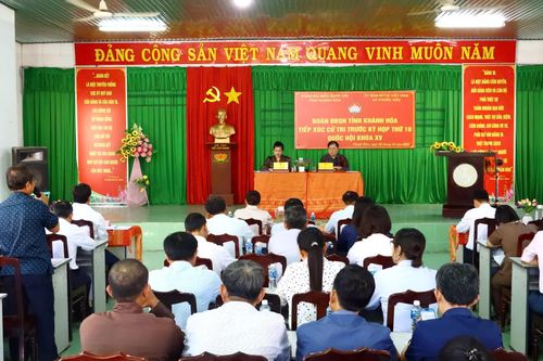 Đại biểu Quốc hội tỉnh Khánh Hòa tiếp xúc cử tri xã Phước Hữu