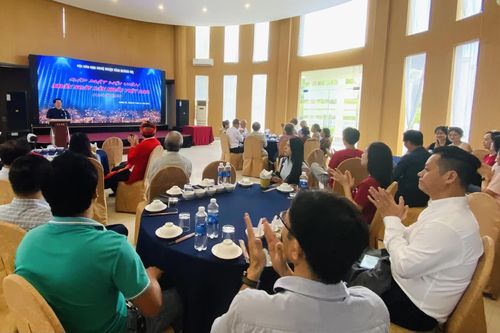 Hội Văn học Nghệ thuật tỉnh Quảng Trị gặp mặt hội viên nhân Ngày Sân khấu Việt Nam