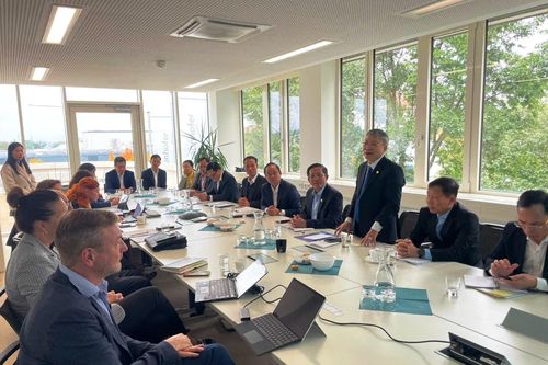 Đà Nẵng xúc tiến hợp tác về bán dẫn, trí tuệ nhân tạo tại Đức