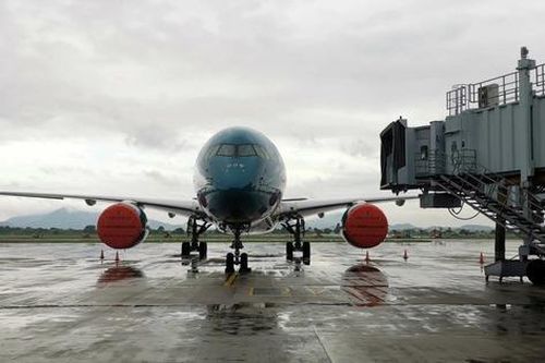Hàng không kích hoạt kịch bản ứng phó bão Matmo