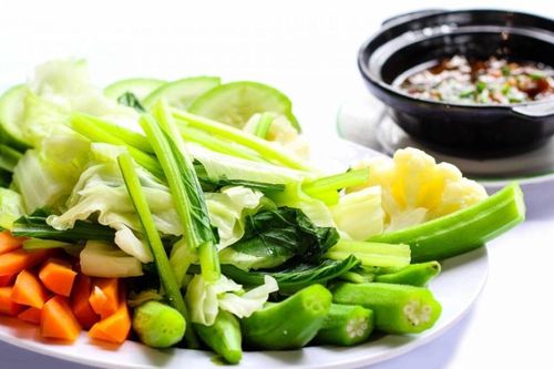 Cơ thể thay đổi thế nào khi tuổi 45 chỉ ăn rau mỗi ngày?