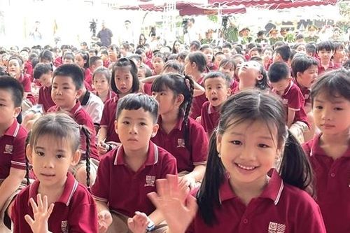 Lan tỏa phong trào 'Đánh bại ô nhiễm nhựa' vì một Việt Nam xanh