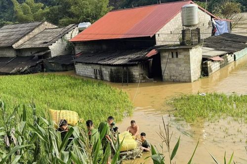 Xã Lý Quốc thiệt hại hơn 1,2 tỷ đồng do mưa bão