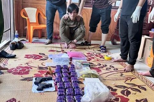 Phá chuyên án, thu giữ 14kg ma túy và 2 khẩu súng quân dụng