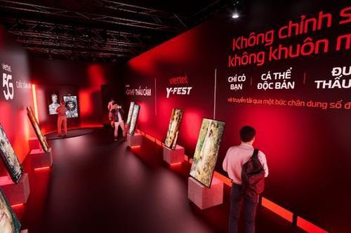 'Bảo tàng số' lần đầu xuất hiện tại Y-Fest 2025, Fustic. Studio đứng sau màn nghệ thuật kết hợp công nghệ đầy sáng tạo
