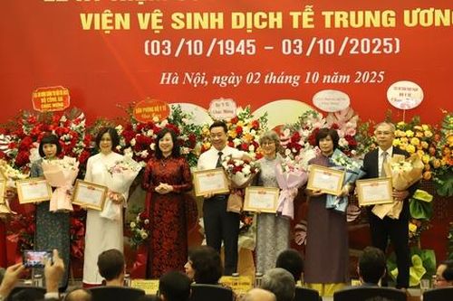 Viện Vệ sinh Dịch tễ TW tiếp tục đổi mới, sáng tạo, xứng đáng là trung tâm khoa học đầu ngành về y tế dự phòng