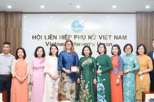 Tăng cường hợp tác để cải thiện điều kiện sống và bảo vệ trẻ em