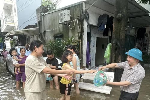 Hỗ trợ người dân khắc phục hậu quả, ổn định đời sống sau bão