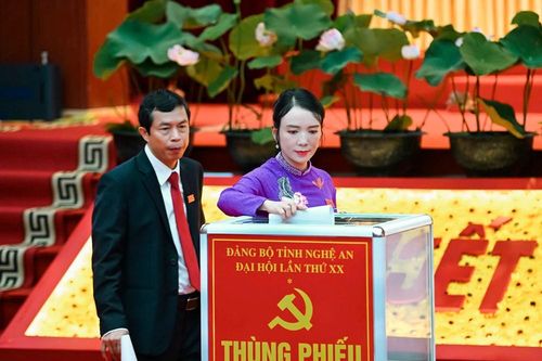 Giải pháp bảo tồn, phát huy bản sắc văn hóa Nghệ An trong kỷ nguyên mới