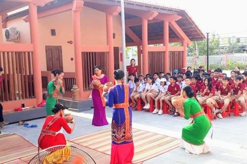 Xây dựng mô hình di sản kết nối gắn với các hành trình du lịch để phát triển cộng đồng các dân tộc thiểu số có di sản tương đồng