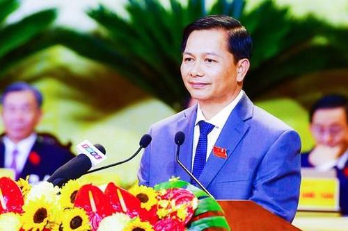Tiểu sử đồng chí Trần Văn Lâu, Bí thư Tỉnh ủy Vĩnh Long