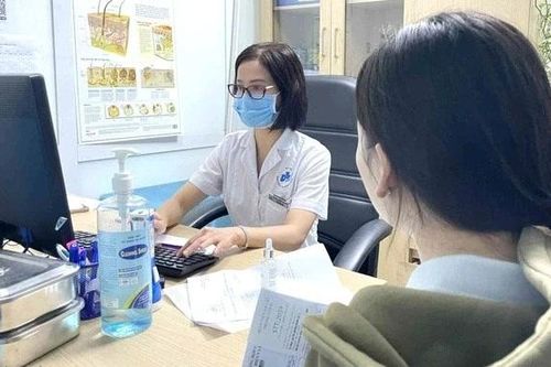 Bệnh da liễu rình rập sau mùa mưa bão