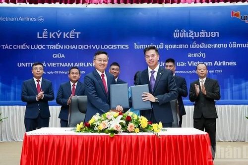 Vietnam Airlines và Unitel hợp tác triển khai dịch vụ logistics tại Lào