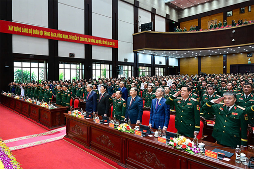 Những ý kiến sâu sắc, chất lượng cao