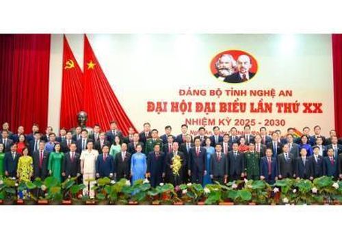 Nghệ An phấn đấu trở thành tỉnh khá, cực tăng trưởng quốc gia