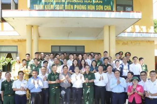 Phát triển hòn Sơn Chà trở thành đảo nghỉ dưỡng sinh thái biệt lập phục vụ khách siêu sang