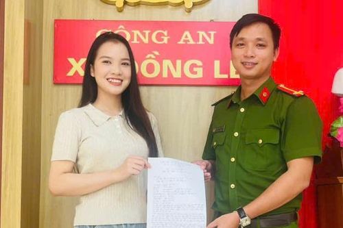 Nữ thanh niên viết đơn tình nguyện thực hiện nghĩa vụ tham gia CAND