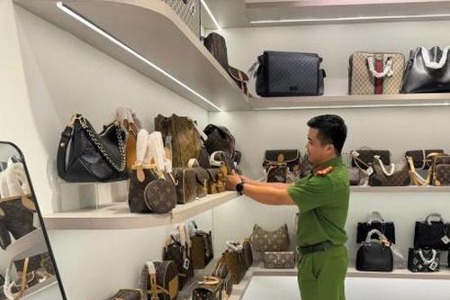 Thu giữ hơn 1.000 sản phẩm vi phạm nguồn gốc xuất xứ