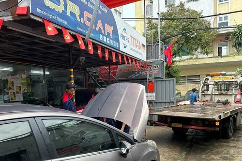 Nhận diện, xử lý ô tô bị ngập nước
