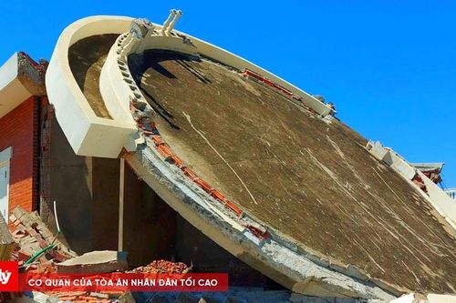 Khu nghỉ dưỡng cao cấp hàng trăm tỉ ở Hà Tĩnh 'tan hoang' sau bão số 10