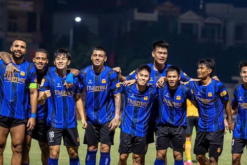 HAGL chật vật tìm bàn thắng đầu tiên ở V-League