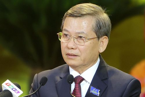 Ông Lê Minh Trí: Cán bộ lãnh đạo phải gương mẫu, không ngại khó