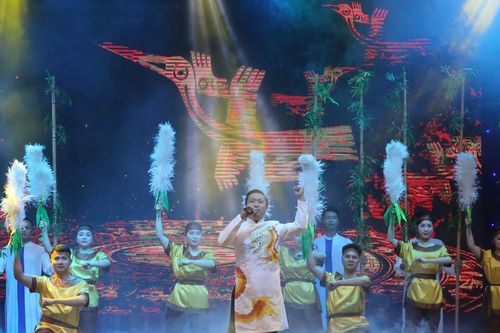 PGS.TS Bùi Hoài Sơn: Phải có luật riêng về nghệ thuật biểu diễn