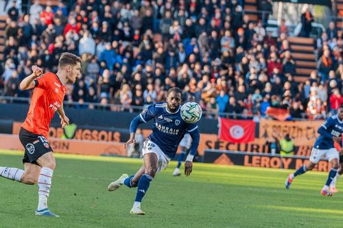 Nhận định, dự đoán Paris FC vs Lorient: Nhấn chìm đội khách