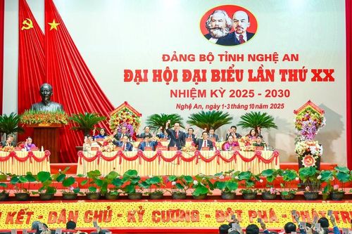 Những hình ảnh nổi bật tại Đại hội đại biểu Đảng bộ tỉnh Nghệ An lần thứ XX