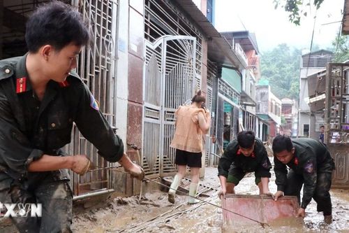 Bí thư Tỉnh ủy Tuyên Quang Hầu A Lềnh: Cùng nhân dân khắc phục hậu quả lũ dữ