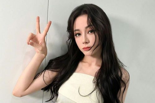 Địch Lệ Nhiệt Ba gặp sự cố 'ngượng chín mặt', netizen nhìn vào mà lo thay cho nữ diễn viên