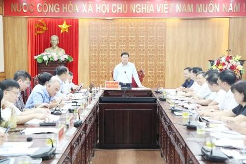 Tập trung hỗ trợ các xã bảo đảm vận hành hiệu quả chính quyền địa phương 2 cấp