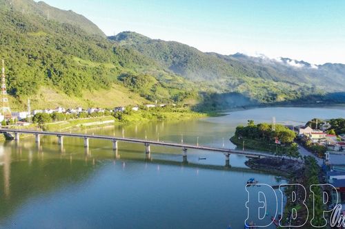 Du lịch Mường Lay mùa nước nổi