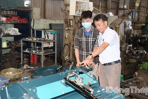 Xây dựng dự thảo nghị quyết quy định cơ chế, chính sách khuyến khích đổi mới sáng tạo, chuyển giao công nghệ