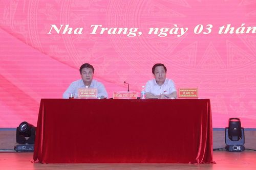 Đại biểu Quốc hội tỉnh Khánh Hòa tiếp xúc cử tri phường Nha Trang