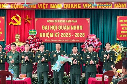 Đại hội quân nhân Đồn Biên phòng Nậm Chảy