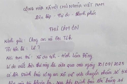 Công an xã Đạ Tẻh giúp người dân nhận lại 450 triệu đồng chuyển nhầm