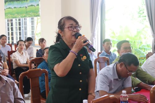 Đoàn Đại biểu Quốc hội tỉnh tiếp xúc cử tri tại xã Bến Hải
