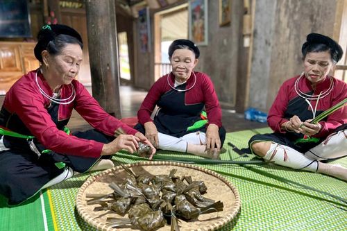 Vẻ đẹp văn hóa Cao Lan từ những điều bình dị