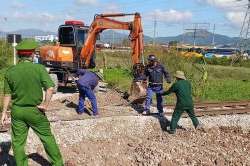 Nghệ An: Xóa 'điểm đen' tai nạn giao thông tại 2 lối đi tự mở qua đường sắt