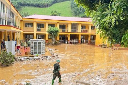 Lào Cai: 65 trường học bị thiệt hại do bão Bualoi, ước tính lên tới 30 tỷ đồng