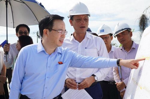 Đoàn khảo sát của Ủy ban Khoa học, Công nghệ và Môi trường làm việc với UBND TP. Đà Nẵng