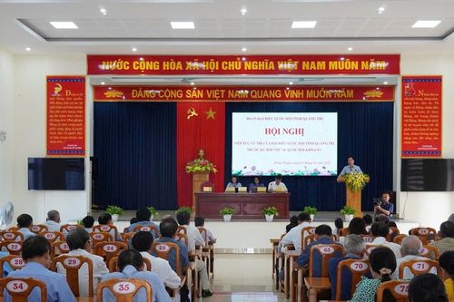 Cử tri Quảng Trị kiến nghị các vấn đề về đất đai, giao thông và môi trường