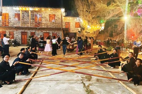 Lan tỏa miền di sản xanh - Non nước Cao Bằng