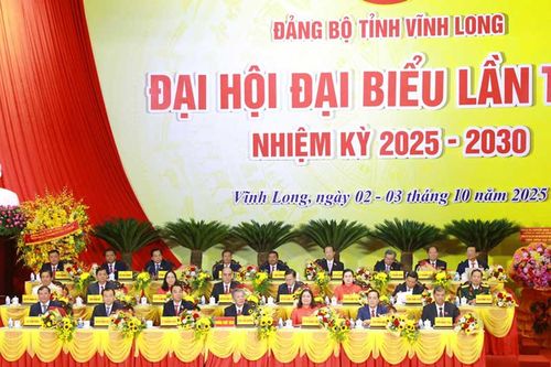Toàn cảnh Đại hội Đại biểu Đảng bộ tỉnh Vĩnh Long lần I, nhiệm kỳ 2025-2030