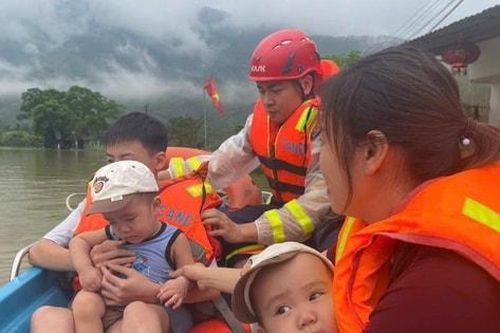Thông tin số tài khoản tiếp nhận ủng hộ đồng bào bị thiệt hại do bão số 10